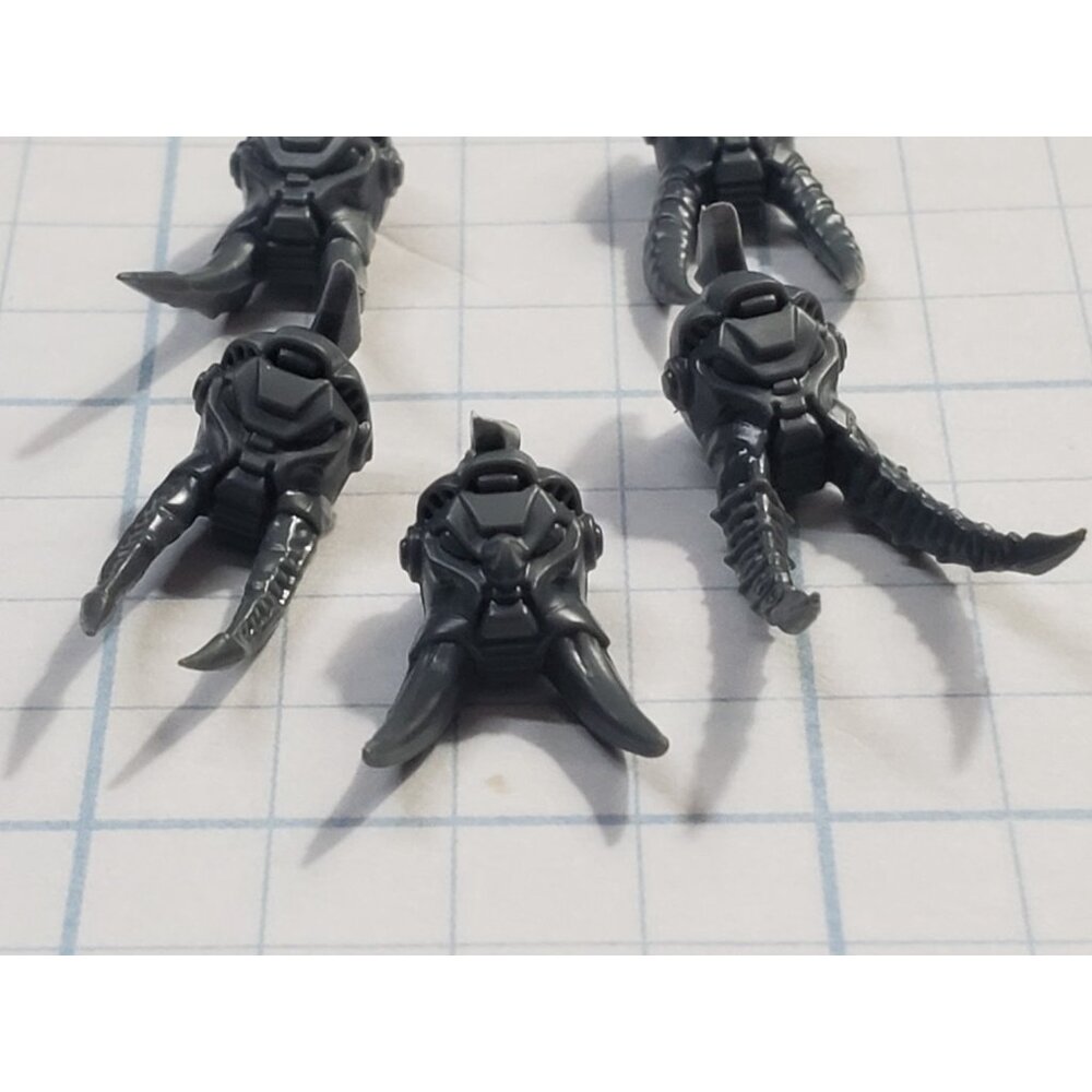 Warhammer 40k Chaos Space Marines Bits CTS Terminator Long Tusks Heads x5 - Picture 4 of 5